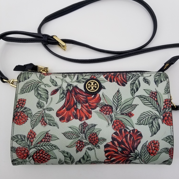 Tory Burch Handbags - Tory Burch Crossbody bag